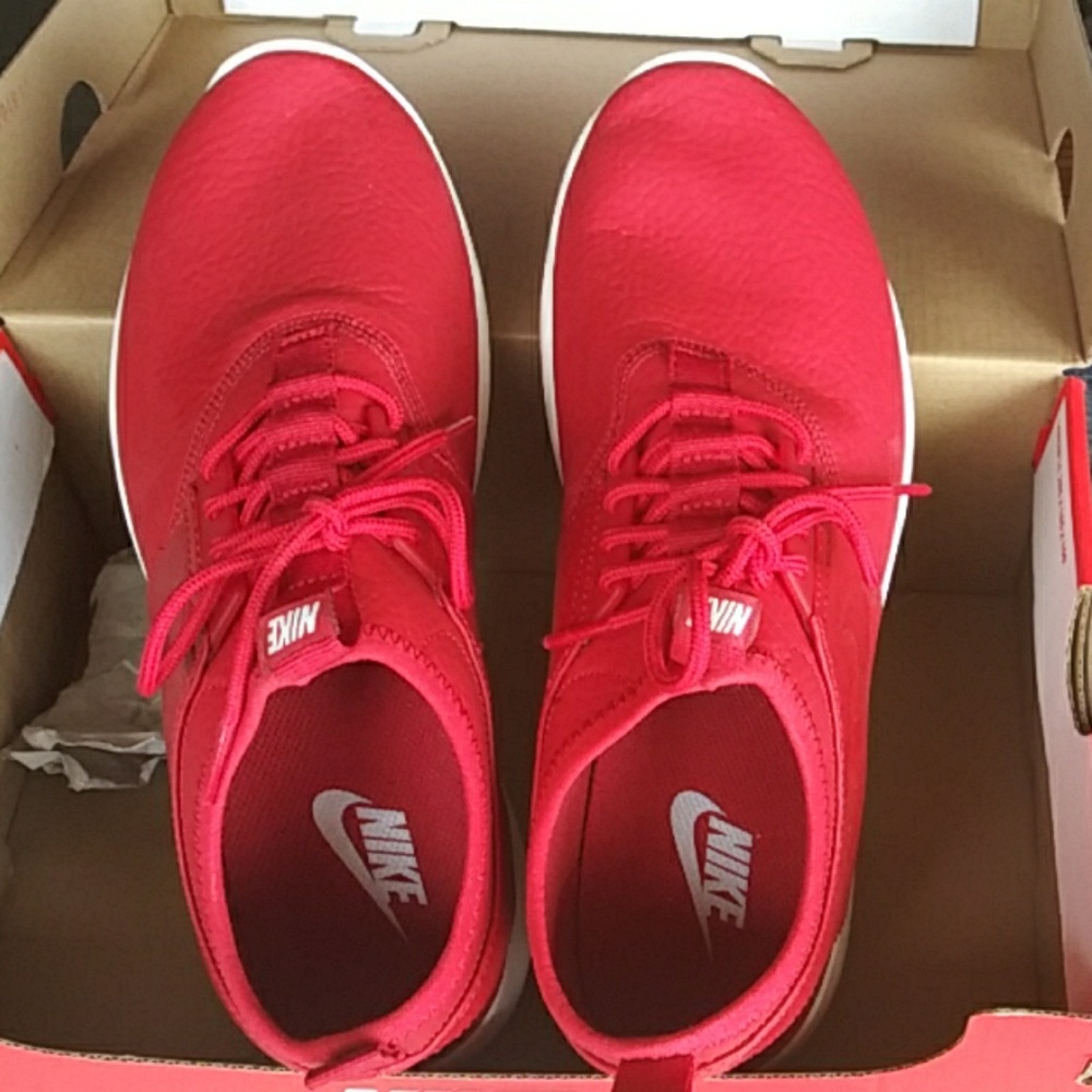 Nike juvenate